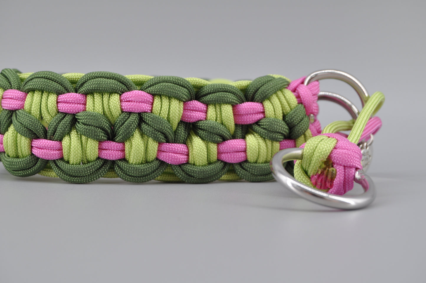 Individuelles Halsband "Patricia" - Whiskers and Whinnies